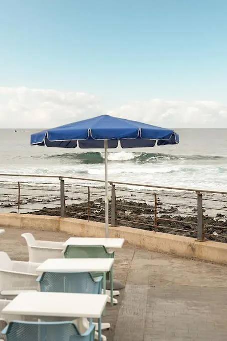 Апартаменты Seaview In La Caleta Адехе