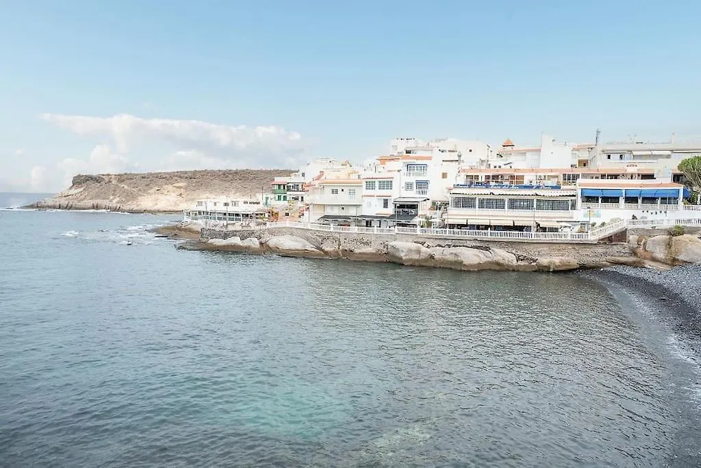 Апартаменты Seaview In La Caleta Адехе Испания
